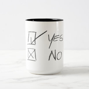 Welke vraag moet je beantwoorden? tweekleurige koffiemok