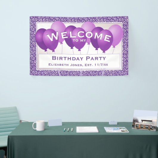 Welkom 65ste Verjaardag Nummer Patroon | Paars/wit Spandoek (Beurs)