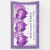 Welkom 65ste Verjaardag Nummer Patroon | Paars/wit Spandoek (Verticaal)