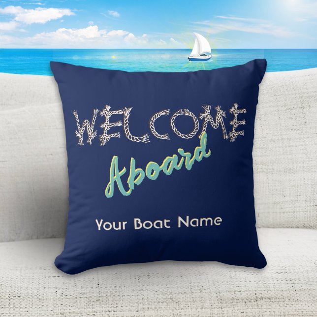 Welkom aan boord van de boot naam Dark Navy Blue N Kussen (A stylish navy blue throw pillow with words 'Welcome Aboard', to personalize with your boat name)