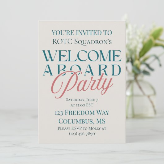 Welkom aan boord van het feest - Modern Serif Mili Kaart (Staand voorkant)