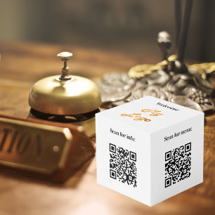 Welkom bedrijf logo QR codes info witte tafel Kubus