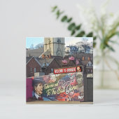 Welkom bij Dubuque, Iowa Sign met Amerikaanse vlag (Staand voorkant)