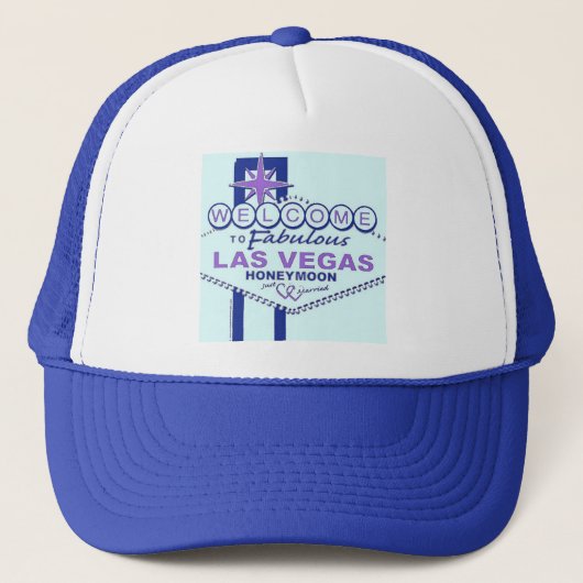 Welkom bij Fabulous Las Vegas Honeymoon Trucker Pet (Voorkant)