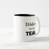 Welkom bij het team tweekleurige koffiemok (Voorkant rechts)