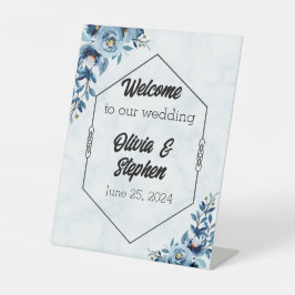 Welkom bij onze bruiloft/blauwe rozen reclamebord met voetstuk