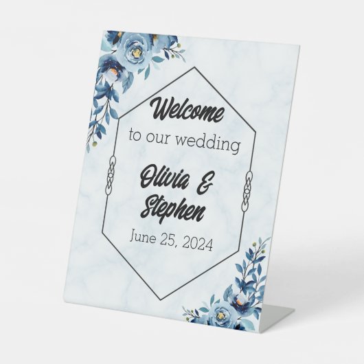 Welkom bij onze bruiloft/blauwe rozen reclamebord met voetstuk (Voorkant)