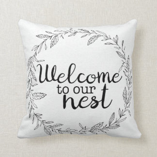 Welkom bij onze Nest Welcome Sign Pillow Kussen