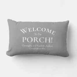 Welkom bij Porch Custom Family Names Trendy Grey Buitenkussen