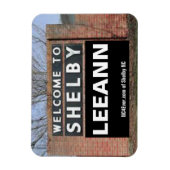 WELKOM BIJ SHELBY LEEANN flexibele magneet (Verticaal)