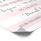 Welkom bruiloft Teken Roze Stripe Silver Confetti Poster (Hoek)