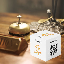 Welkom business logo QR code menu witte tafel Kubus