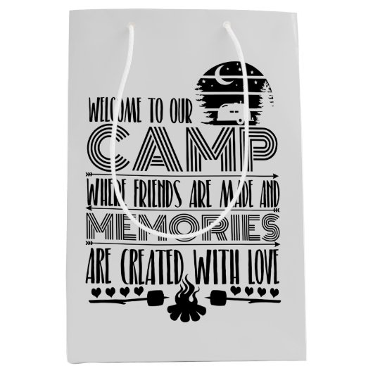 Welkom Camping party  Medium Cadeauzakje (Voorkant)