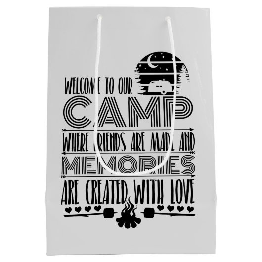 Welkom Camping party  Medium Cadeauzakje (Achterkant)