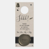 Welkom en niet vervormen Pen & Inkwell Deurhanger (Achterkant)