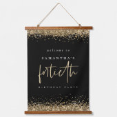 Welkom Fortieth Gold Glitter Name Black Hangend Wandkleed (Voorkant)