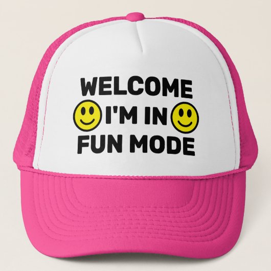 Welkom - Ik ben in Fun Mode™ Truckerhoed Trucker Pet (Voorkant)