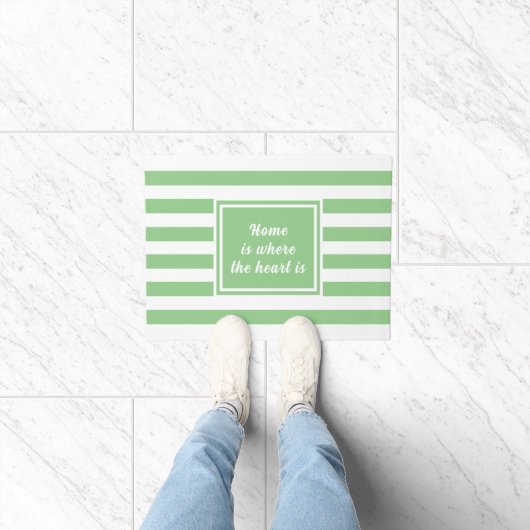 Welkom in Style Sage & Witte Streep Personalized Deurmat (Binnen)