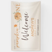 Welkom Little Pumpkin Herfst eerste 1e verjaardag Spandoek (Verticaal)