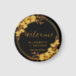 Welkom op Classy Black & Gold Floral Wedding Magneet<br><div class="desc">De welkome magneet van de Classy Black & Gold Floral Wedding biedt een luxueus zwart en goudpalet, met een verbluffend gouden bloem en een moderne typografie tegen een zwarte achtergrond, zonder elegantie en verfijning. uitzicht het collectie op deze pagina om passende producten te vinden. ♥ pas het met jouw tekst...</div>