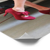 Welkom terug brandweerman kus een vuurman op hoge  poster (Hoek)