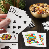 Welkom terug op de schoolbus 1e dag van school ond pokerkaarten (Insitu)