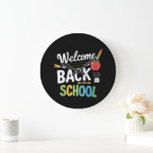 Welkom terug op school eerste schooldag leraar grote klok (Huis)
