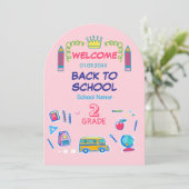 Welkom terug op school, groep vier kaart (Staand voorkant)
