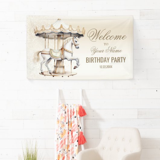 Welkom Verjaardagsfeestje Merry Go Round Circus Spandoek (Insitu)