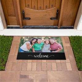 Welkomsttekst met familiefoto, zwart deurmat