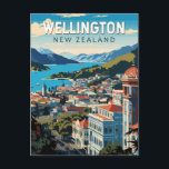 Wellington Nieuw-Zeeland Travel Art Vintage Briefkaart<br><div class="desc">Wellington retro vector reisontwerp. Wellington,  de hoofdstad van Nieuw-Zeeland,  ligt vlak bij het zuidelijkste punt van het Noordereiland aan de Straat Cook.</div>