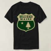 Wells Beach Maine Retro Pine Tree Shield Tan T-shirt (Design voorkant)