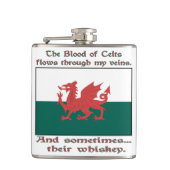 Welsh Blood of Celts and Whiskey Heupfles (Voorkant)