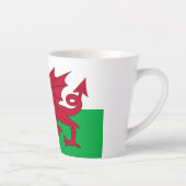 Welsh Dragon ~ Flag of Wales Latte Mok (Rechts)