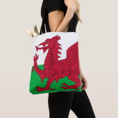 Welsh Dragon ~ Flag of Wales Tote Bag (Dichtbij)