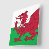 Welsh Dragon ~ Flag of Wales Vierkante Klok (Hoek)