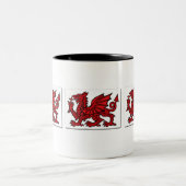 Welsh dragon mok (Center)