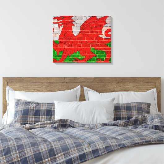 Welsh flag on a brick wall canvas afdruk (Insitu (Slaapkamer))