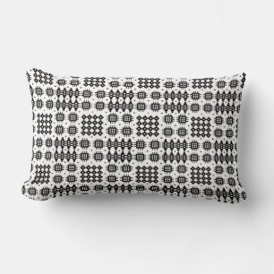 Welsh Tapestry Pattern Black White Lumbar Pillow Kussen