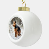 Welsh Terrier Laat het sneeuwen Kerstmis Keramische Bal Ornament (Rechts)