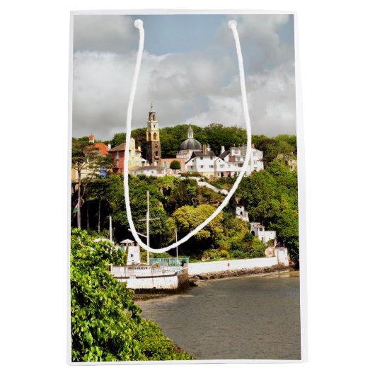 WELSH VILLAGES MEDIUM CADEAUZAKJE (Voorkant)