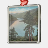 Wenatchee, WAView of Lake Chelan Metalen Ornament (Links)