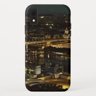 Wenen 's nachts Case-Mate iPhone case