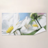 Wensen met witte madeliefjes gepersonaliseerd badhanddoek (Badhanddoek)