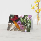 wenskaart met oranje vlinder en bloemen kaart (Gele Bloem)