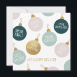 Wenskaart voor meertalige kerstcadeautjes feestdagenkaart<br><div class="desc">Een feestelijk internationaal kerstkaartontwerp met kleurrijke kerstcadeautjes in roze, groen, blauw en goud. Een mooie kerstfeestkaart met meerdere talen, met een kerstcadeautje in een andere taal in elke tas die wereldwijd in alle talen wordt begrepen. Met de kerstcadeautjes voor meerdere talen: Vrolijk kerstfeest - Vrolijk kerstfeest - Frohe weihnachten -...</div>