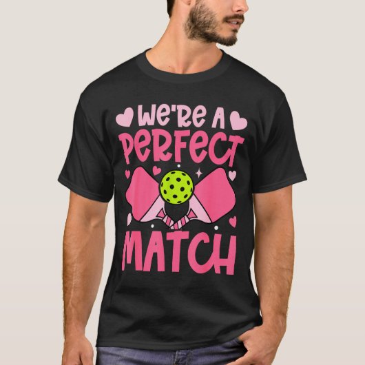 We're A Match Ckleball Couple Paddle Hearts Valent T-shirt (Voorkant)