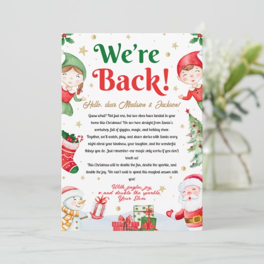 We're Back Elf Arrival Letter Elves Christmas Kaart (Staand voorkant)