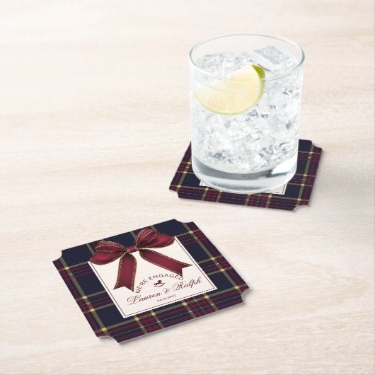 We're engaged Engagement Party Red Bow Christmas Kartonnen Onderzetters (Insitu)