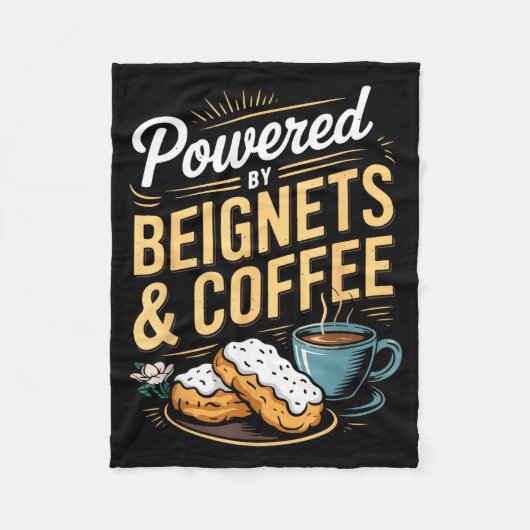 Wered By Beignets And Coffee Funny New Orleans Quo Fleece Deken (Voorkant)